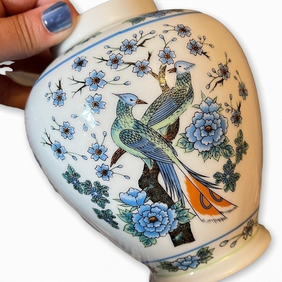 Vintage Chinese Porcelain Vase Lyre Bird & Cherry Blossoms - Picture 6 of 10